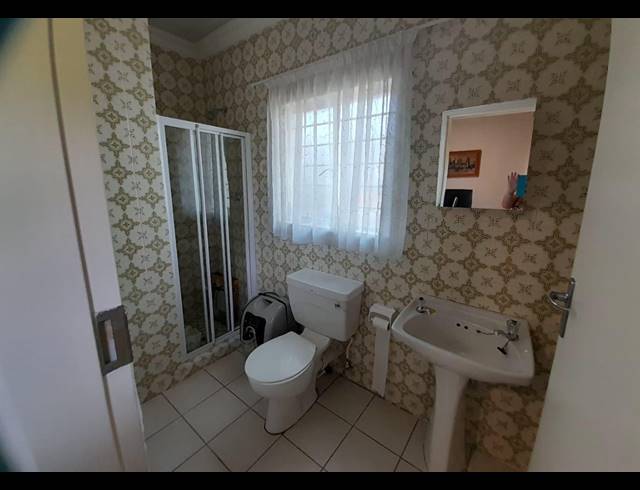 4 BEDROOM HOUSE FOR SALE IN BRACKENHURST